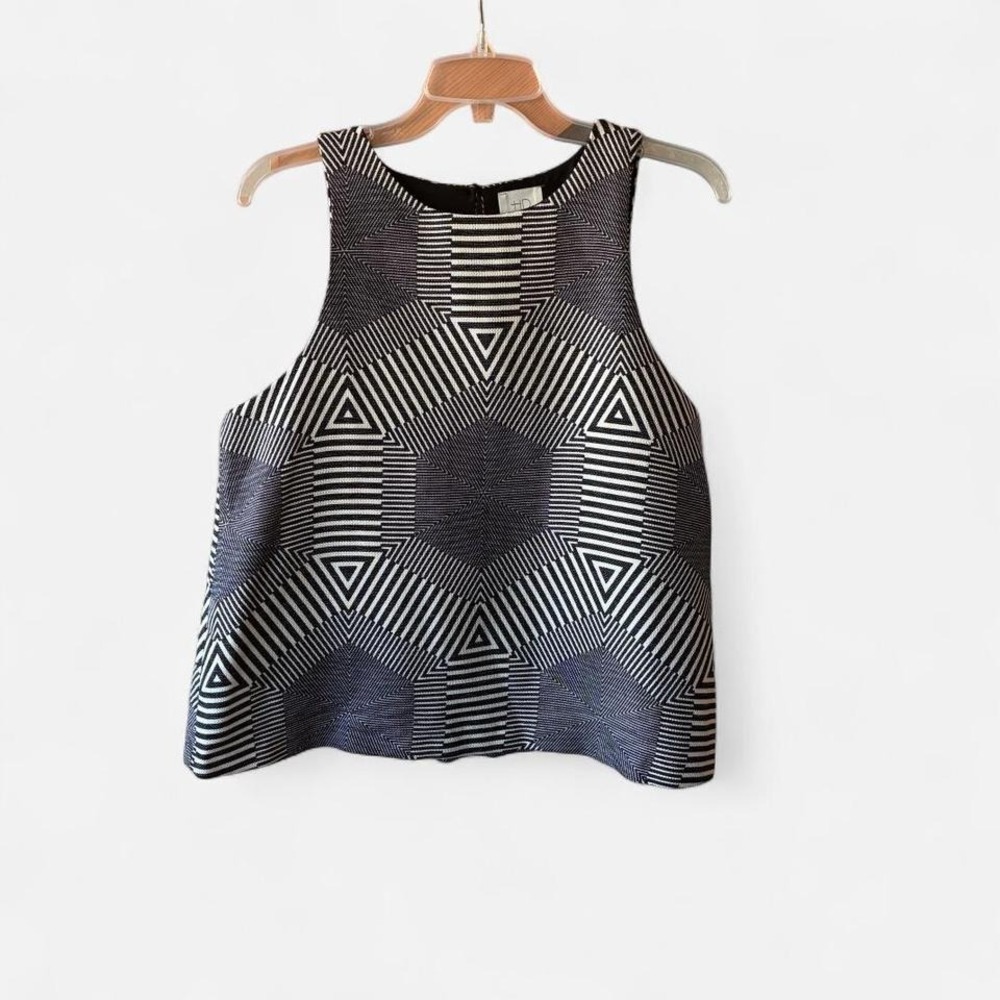 HD in Paris Black & white geometric print boxy‎ tank wearable art style Sz M